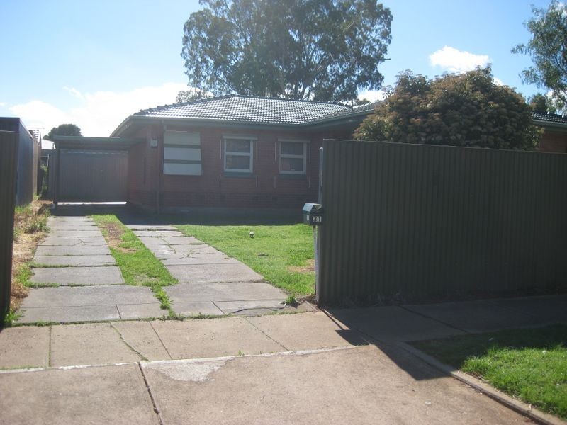 31 Campbell Road, Elizabeth Downs SA 5113