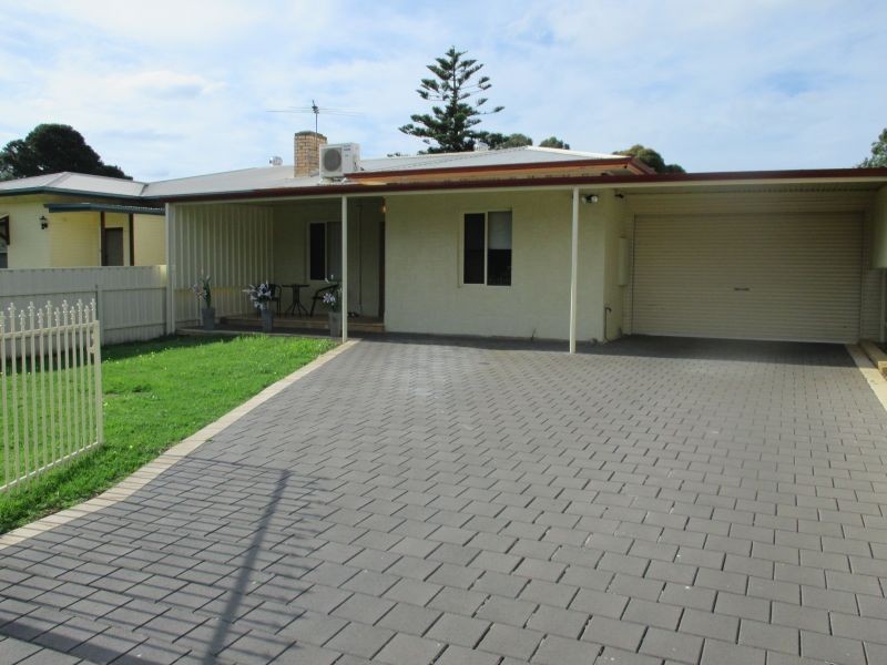 17 Smitham Street, Elizabeth Grove SA 5112