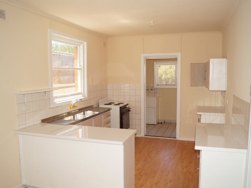 8 Pix Road, Davoren Park SA 5113