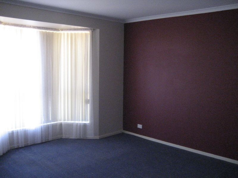 134 President Avenue, Andrews Farm SA 5114