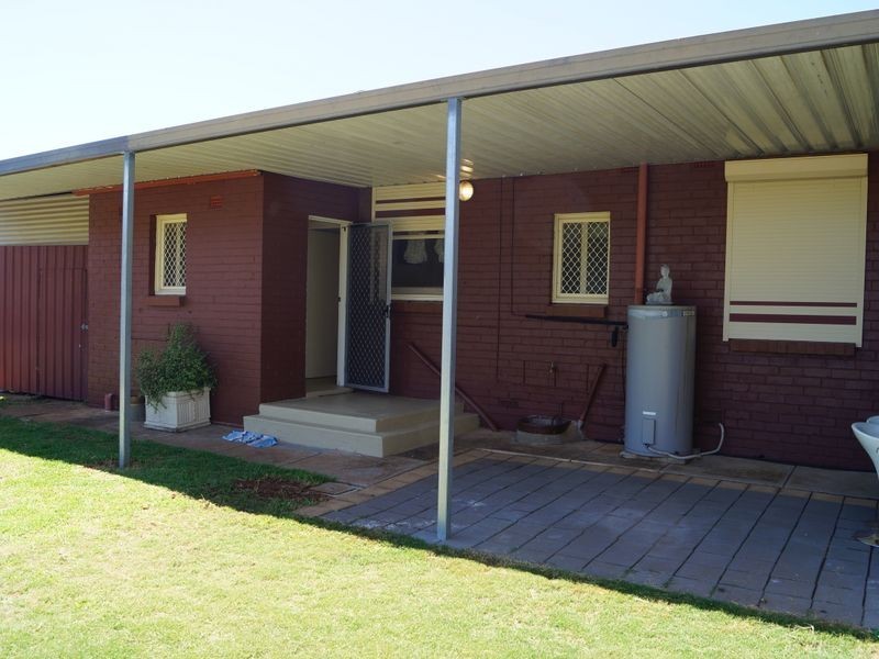 33 Old Sarum Road, Elizabeth North SA 5113