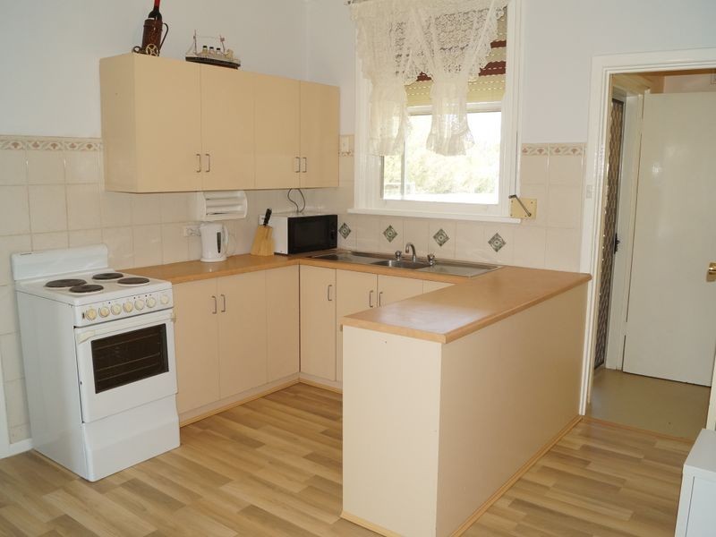 33 Old Sarum Road, Elizabeth North SA 5113