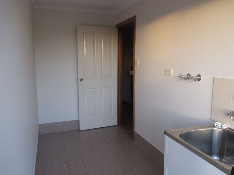 34 Rossiter Drive, Evanston Park SA 5116