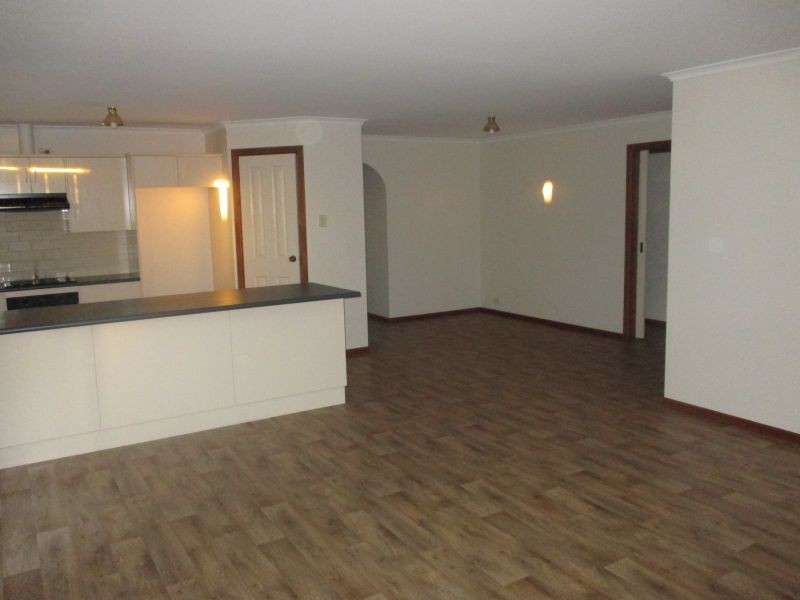 34 Rossiter Drive, Evanston Park SA 5116