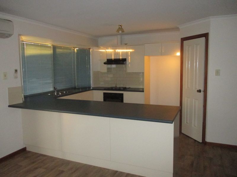 34 Rossiter Drive, Evanston Park SA 5116