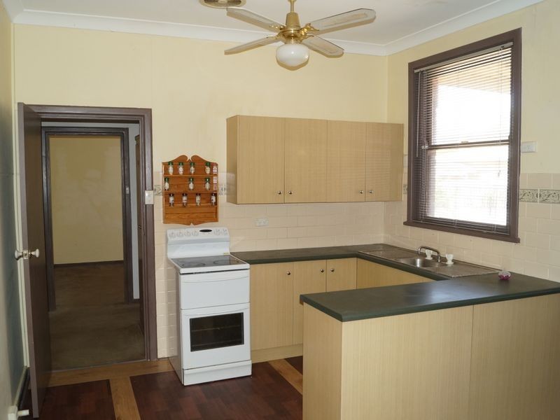 31 Whiteparish Road, Elizabeth North SA 5113