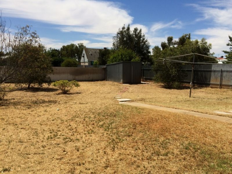 16 Marnhull Street, Elizabeth Grove SA 5112