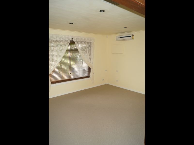 30 Woodlands Road, Elizabeth Downs SA 5113