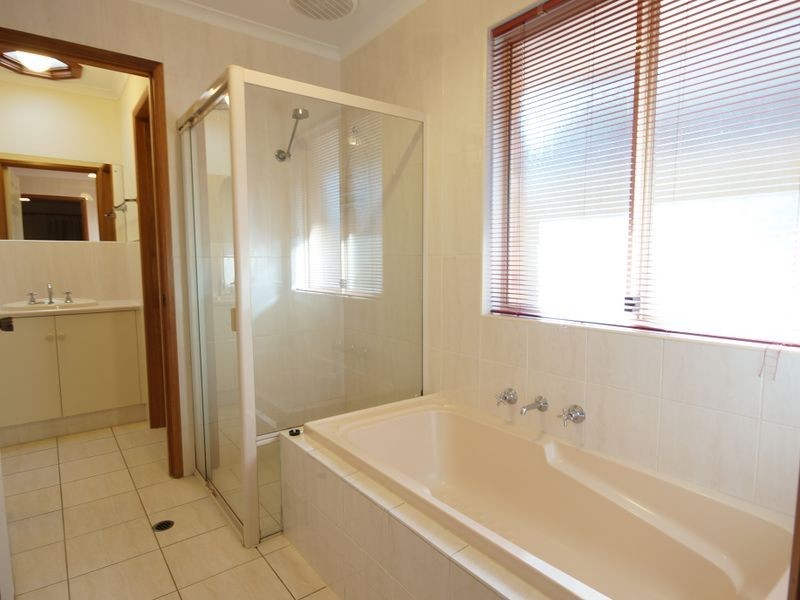 30a General Drive, Paralowie SA 5108