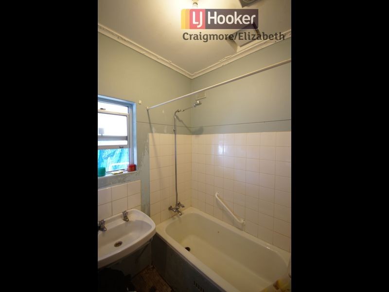 41 Stakes Crescent, Elizabeth Downs SA 5113