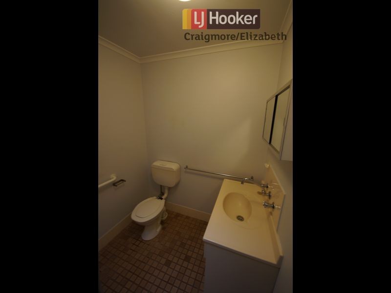 30 Tregenza Avenue, Elizabeth South SA 5112