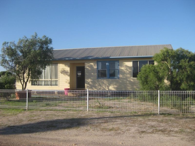 13 Shearwater Way, Thompson Beach SA 5501