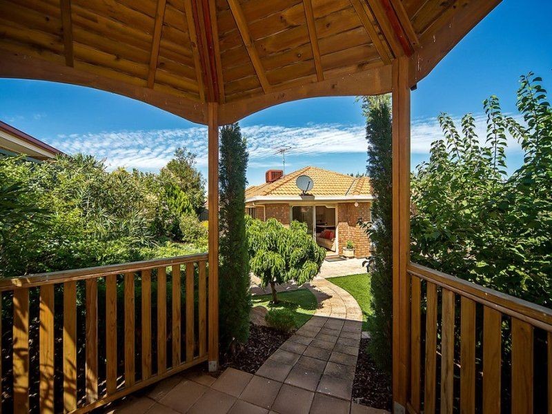 7 Selway Place, Evanston Park SA 5116