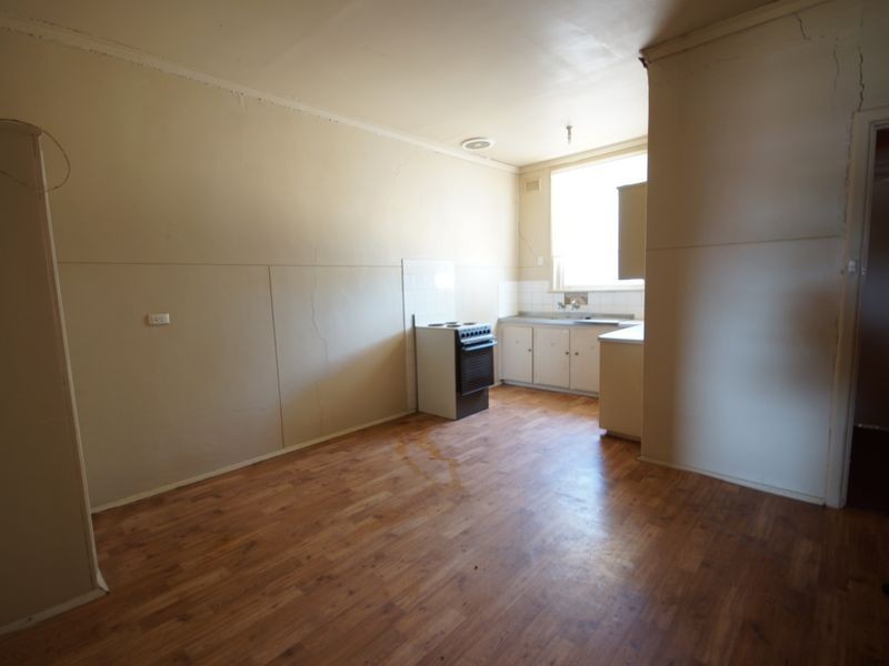 2 Chillingworth Road, Elizabeth East SA 5112