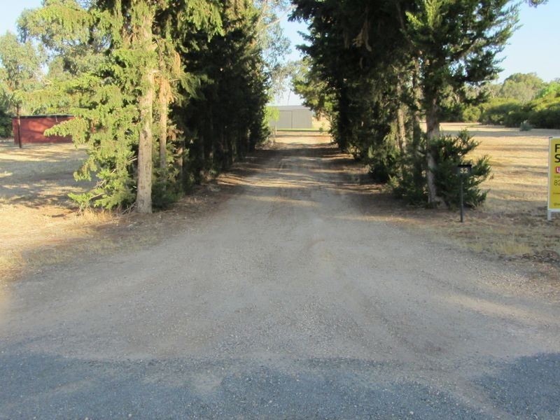 32 Julian Road, Macdonald Park SA 5121