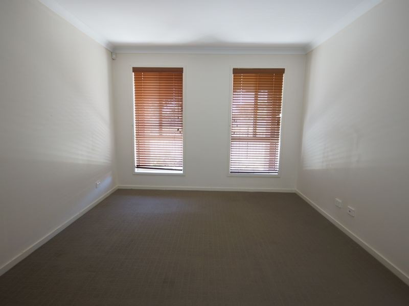 35 Crabb Road, Smithfield Plains SA 5114