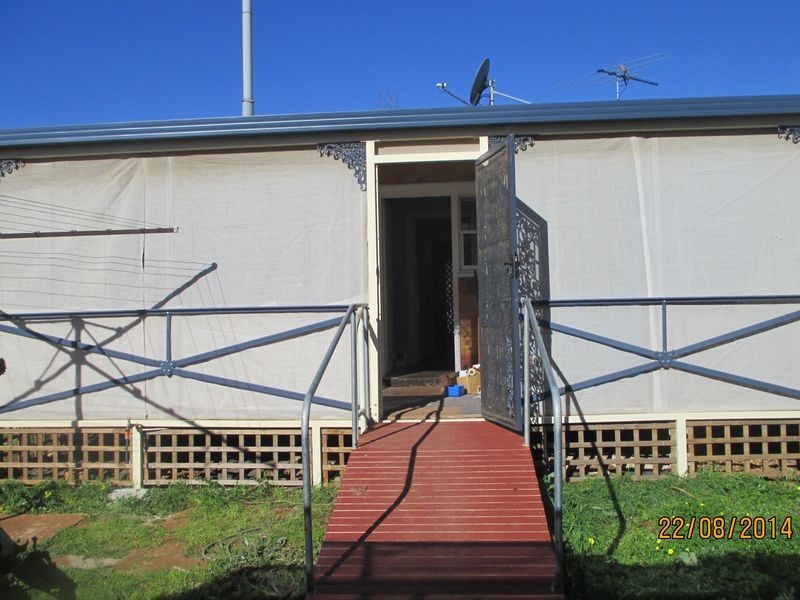 43 Stakes Crescent, Elizabeth Downs SA 5113