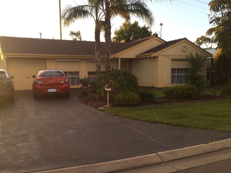 2 Lukin Avenue, Paralowie SA 5108