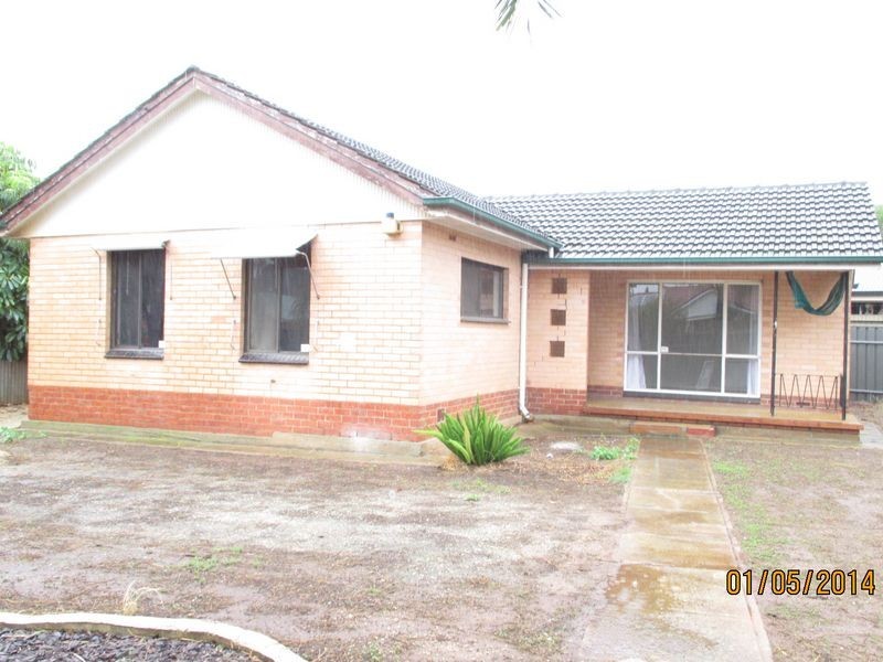 1 McLean Street, Elizabeth Park SA 5113