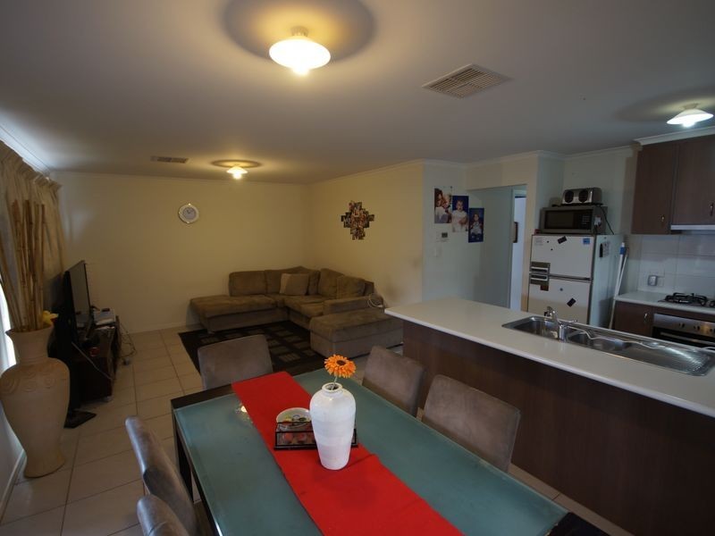 17 Saint Clair Avenue, Andrews Farm SA 5114