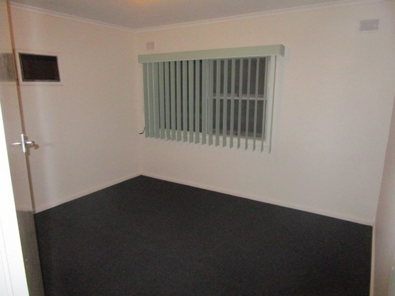 11 Fairfield Road, Elizabeth Grove SA 5112