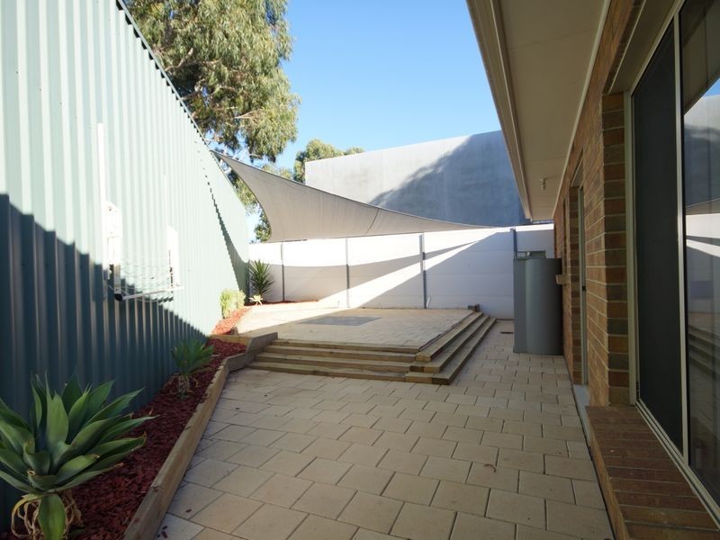 3 Holly Court, Mawson Lakes SA 5095