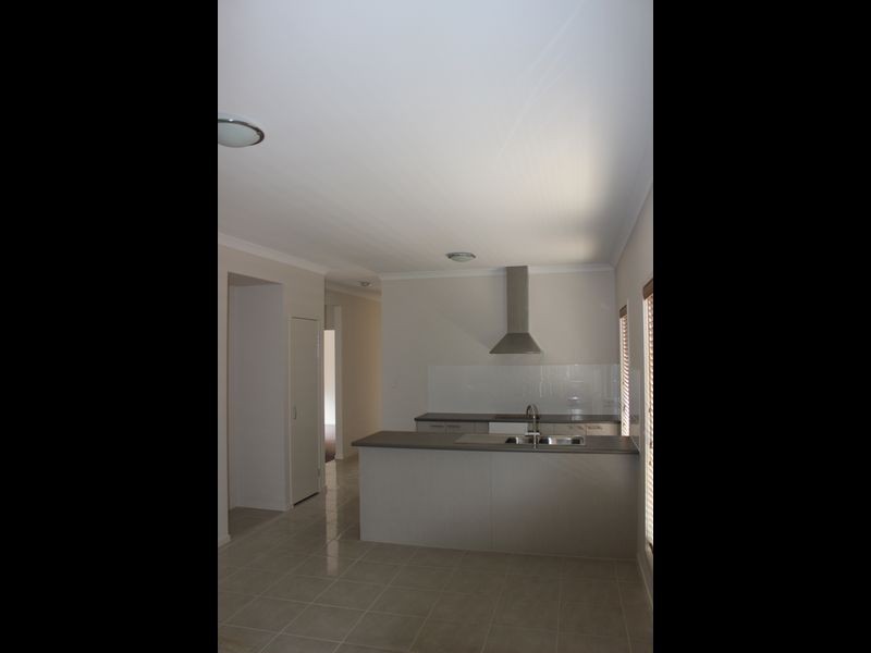 42 Margaret Street, Blakeview SA 5114