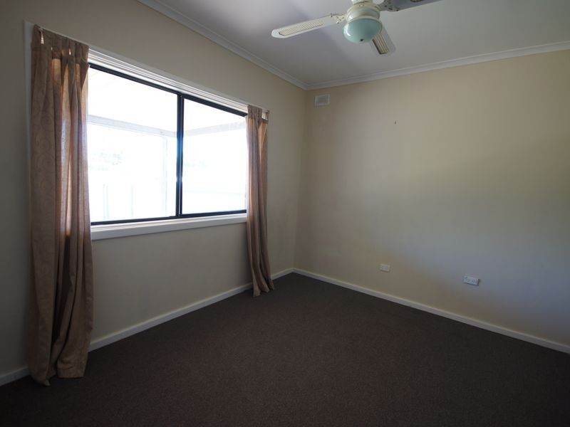 31 Adams Road, Elizabeth Park SA 5113