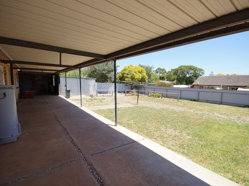 31 Adams Road, Elizabeth Park SA 5113
