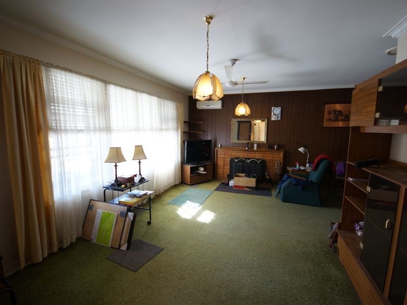 8 Hamdon Street, Elizabeth Vale SA 5112