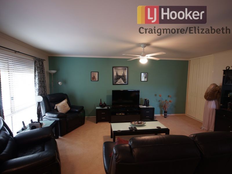 4 Hall Court, Hillbank SA 5112