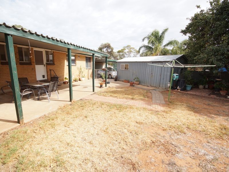 4 Seatown Road, Elizabeth Park SA 5113