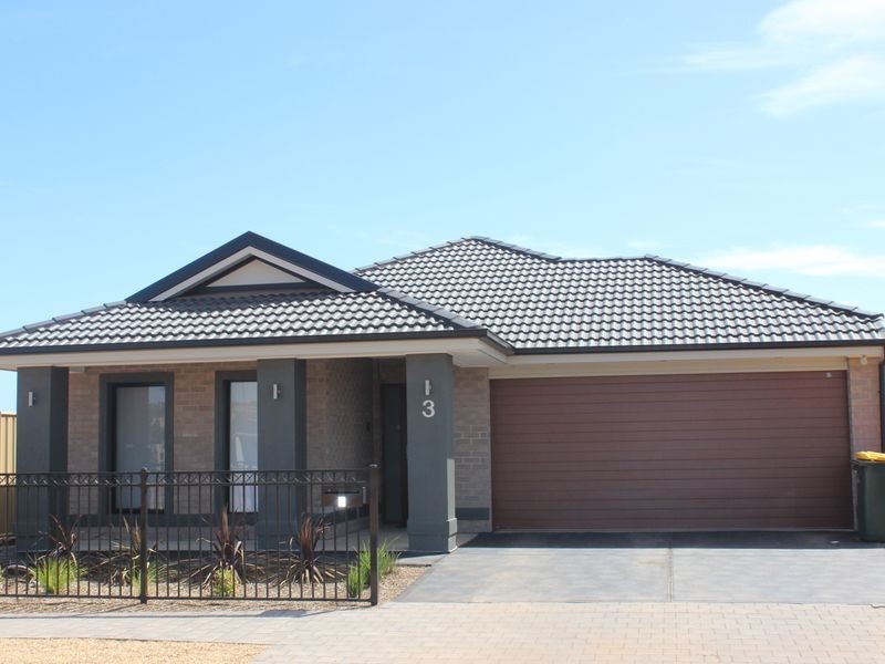 3 Evita Ave, Munno Para SA 5115
