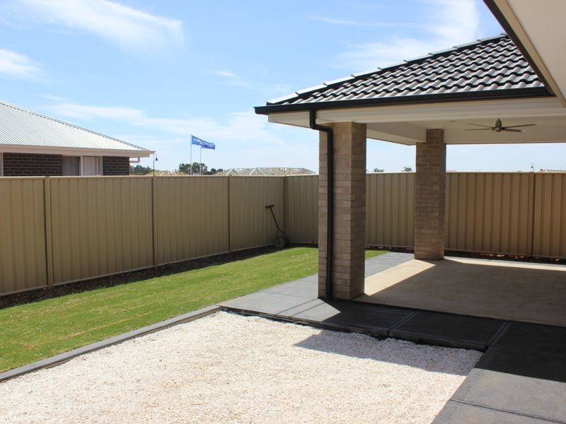 3 Evita Ave, Munno Para SA 5115