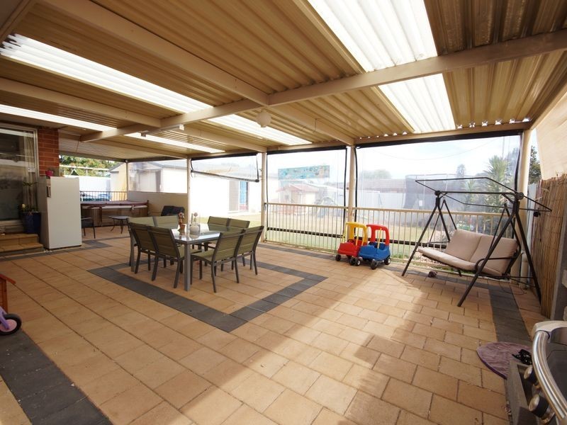 14 Preston Street, Elizabeth Downs SA 5113