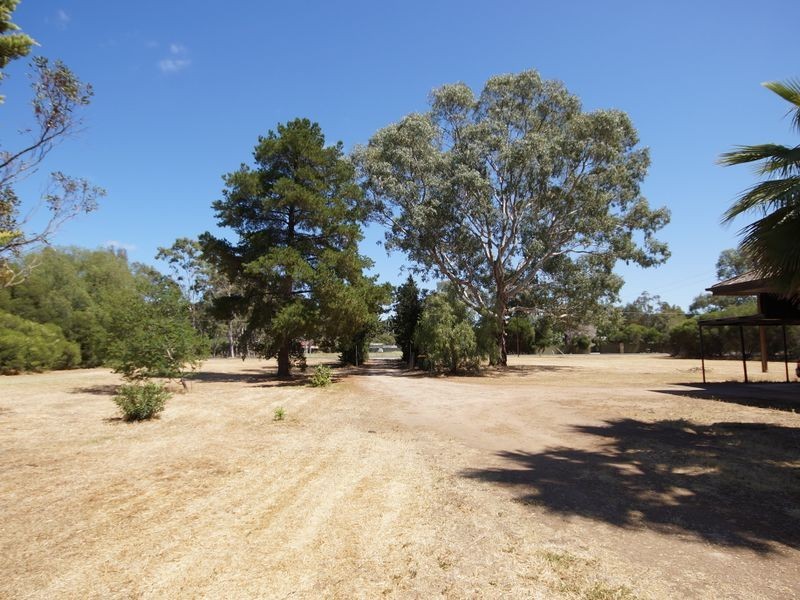 32 Julian Road, Macdonald Park SA 5121