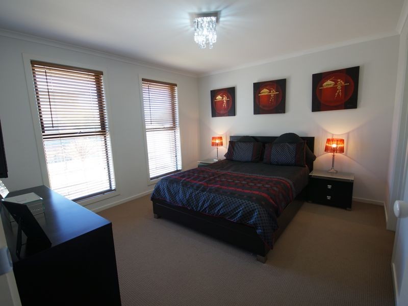 9 Riesling Crescent, Andrews Farm SA 5114