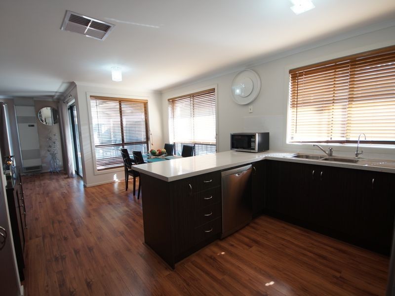 9 Riesling Crescent, Andrews Farm SA 5114