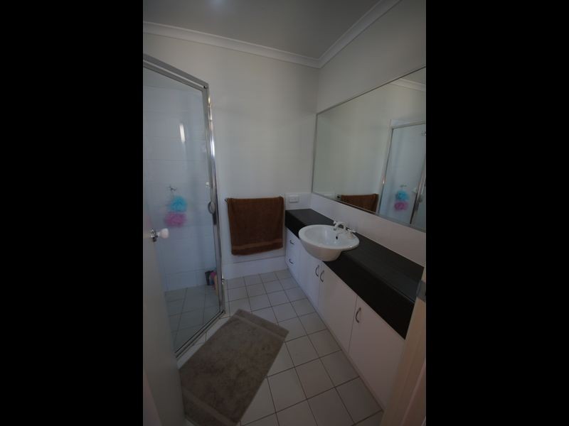 9 Riesling Crescent, Andrews Farm SA 5114