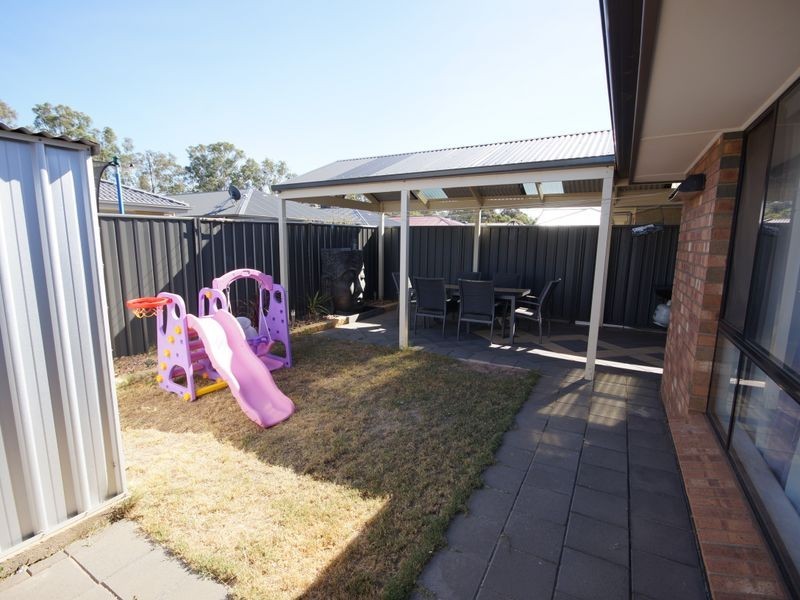 9 Riesling Crescent, Andrews Farm SA 5114