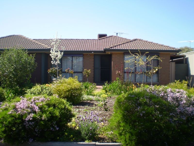 4 Currumbin Avenue, Blakeview SA 5114