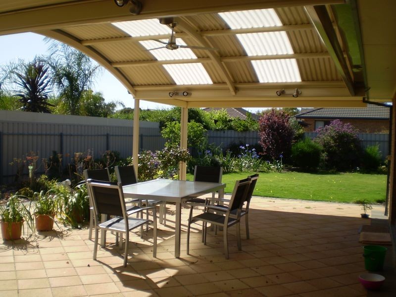 4 Currumbin Avenue, Blakeview SA 5114
