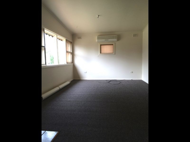 10 Lindsay Street, Elizabeth Downs SA 5113