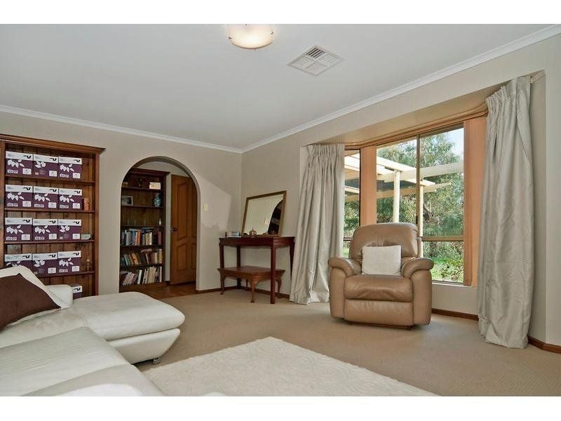 111 Julian Road, Macdonald Park SA 5121