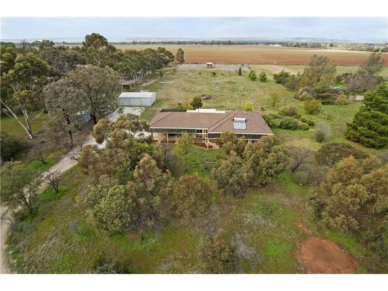 111 Julian Road, Macdonald Park SA 5121