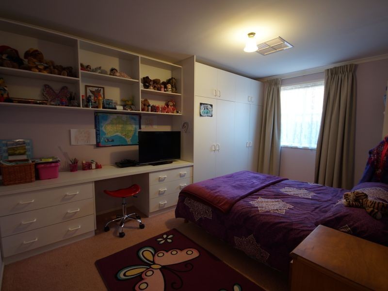 6 St Ives Court, Blakeview SA 5114