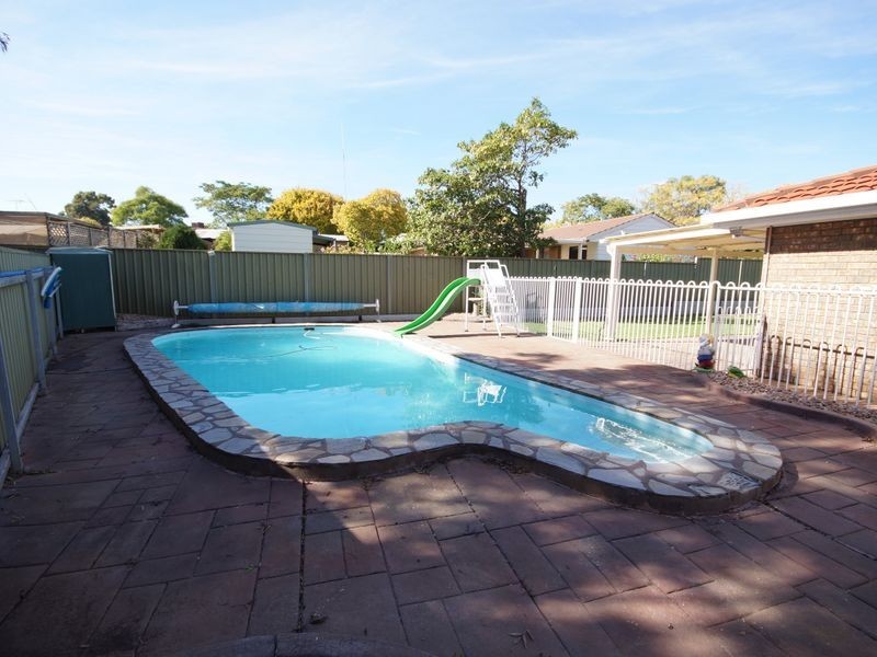 6 St Ives Court, Blakeview SA 5114
