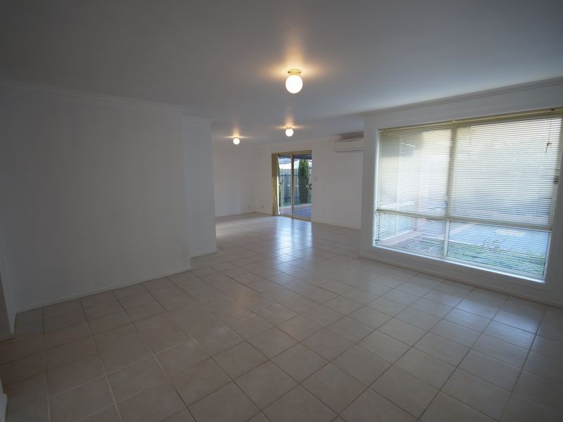 325 Whites Road, Paralowie SA 5108