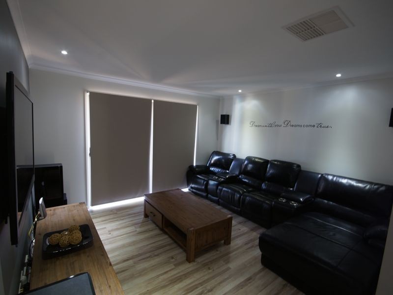 12 Serpentine Circuit, Andrews Farm SA 5114