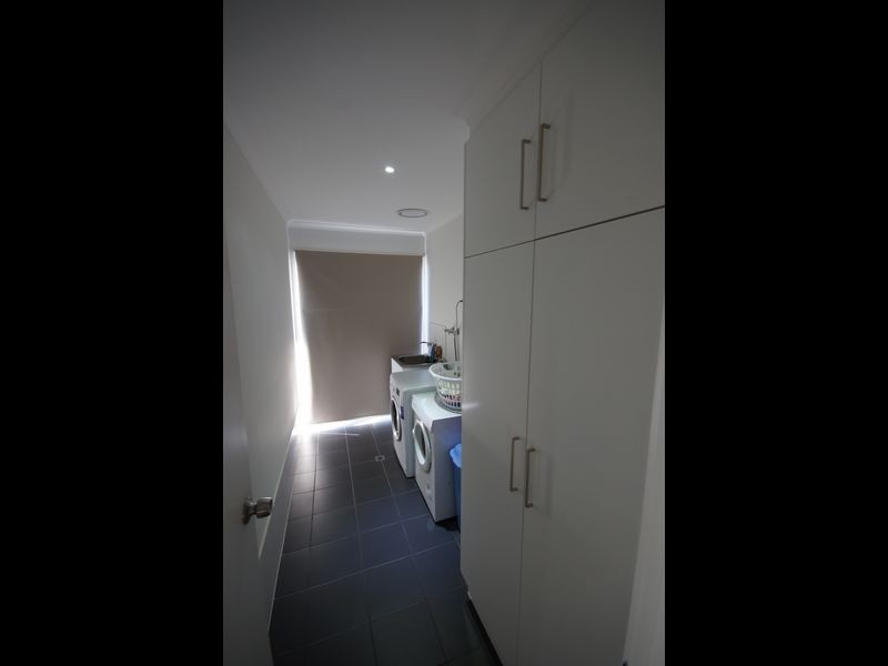 12 Serpentine Circuit, Andrews Farm SA 5114